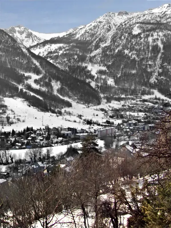 Monte Escalier 05 Entreprise monte escalier La Salle-les-Alpes